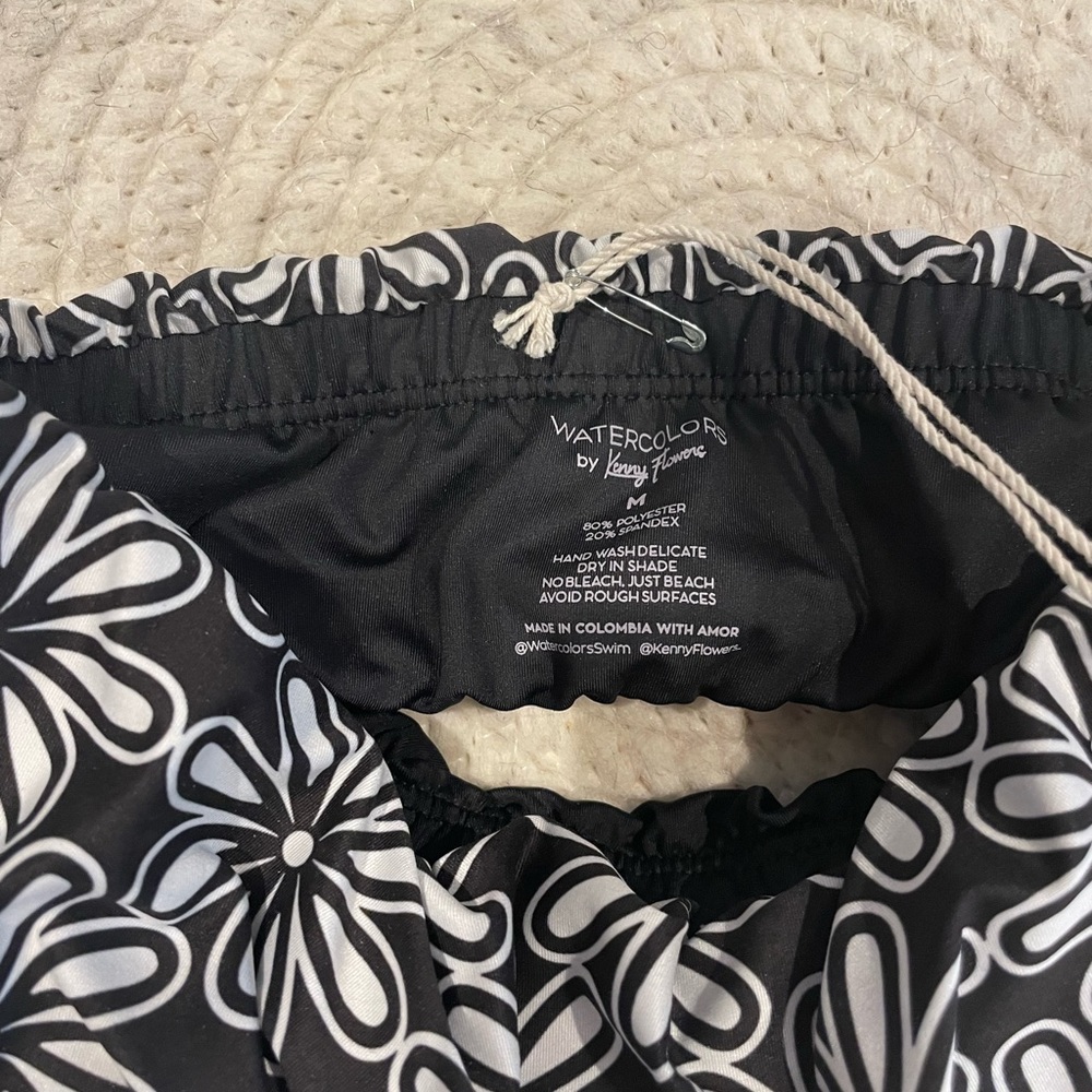 NWT Kenny Flowers The Pedregal Bandeau Bikini Top Size M - Picture 3 of 6